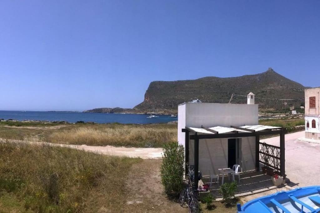 פאביננה Il Cubo, Monovano Col Mare Su Tre Fronti. מראה חיצוני תמונה